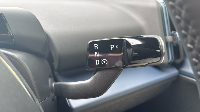 Volvo EX30 200kW SM Extended Range Plus 69kWh 5dr Auto Electric Estate